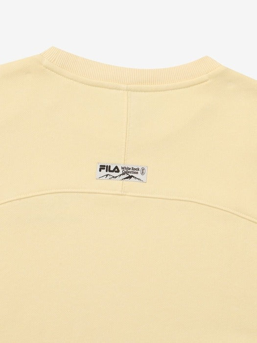 Semi-Cropped Small Graphic Crewneck Sweatshirt_FS2POG3152F_BTY