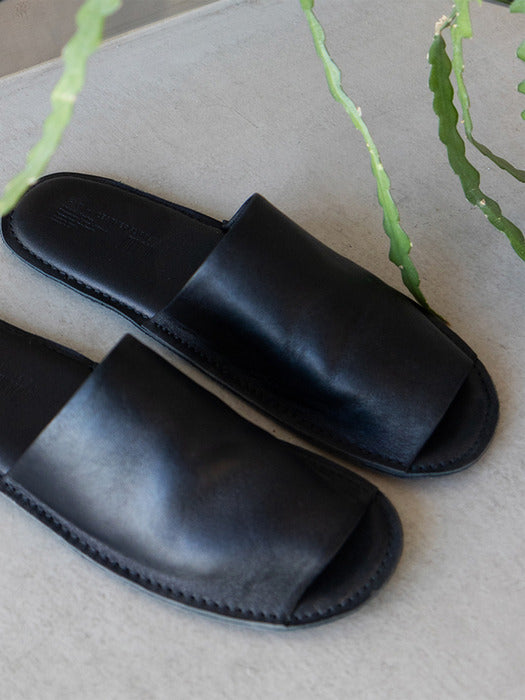 Wconcept_Gbh_Home X Grannyjeje Leather Slipper Black (2 Sizes) Leather Room Slipper