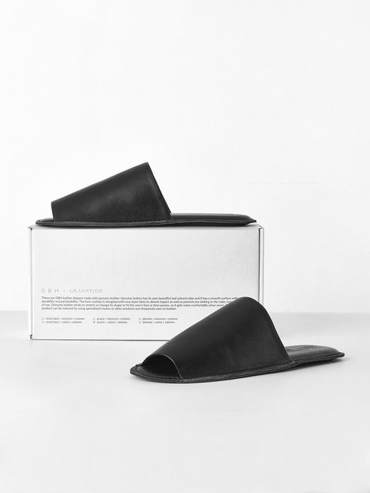 Wconcept_Gbh_Home X Grannyjeje Leather Slipper Black (2 Sizes) Leather Room Slipper