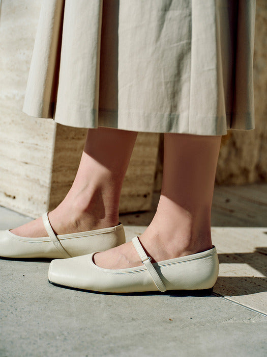 Loeuvre Carre Ballerines