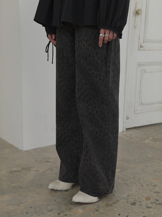 Raive Leopard Denim Pants