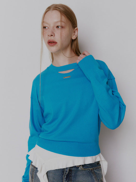 Raive Neck Slit Detail Knit