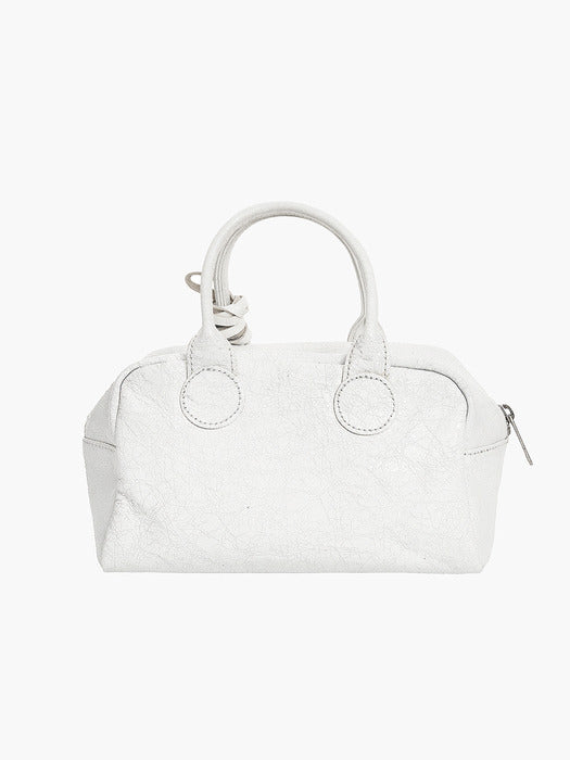 SOFT BOWLING_off white cracked