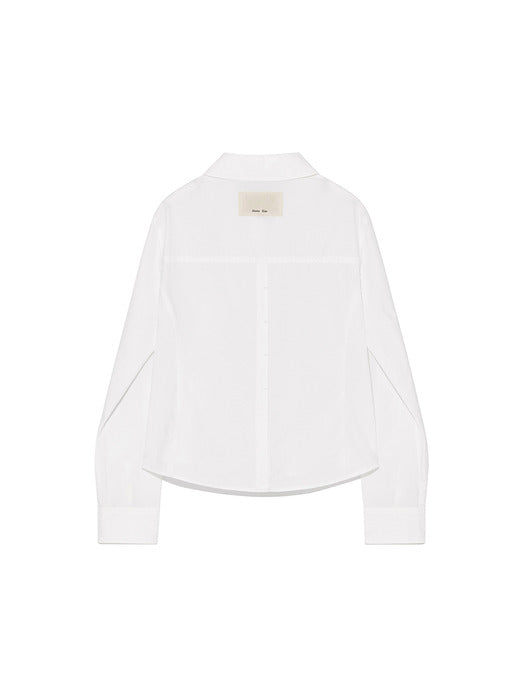 BACK BUTTON POINT SHIRT IN WHITE