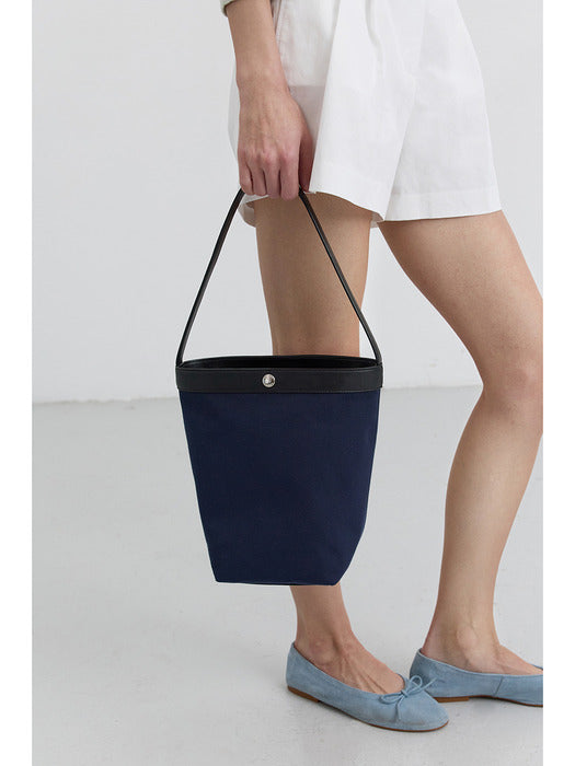 [dunst] CANVAS LEATHER SHOULDER BAG NAVY BLACK_UDBA5E214N3