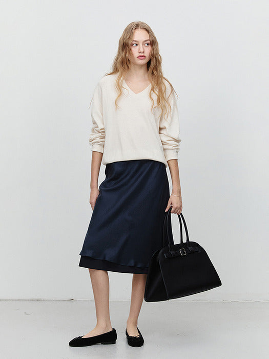 UNISEX SOFT V-NECK SWEATER IVORY_UDSW5A108IV