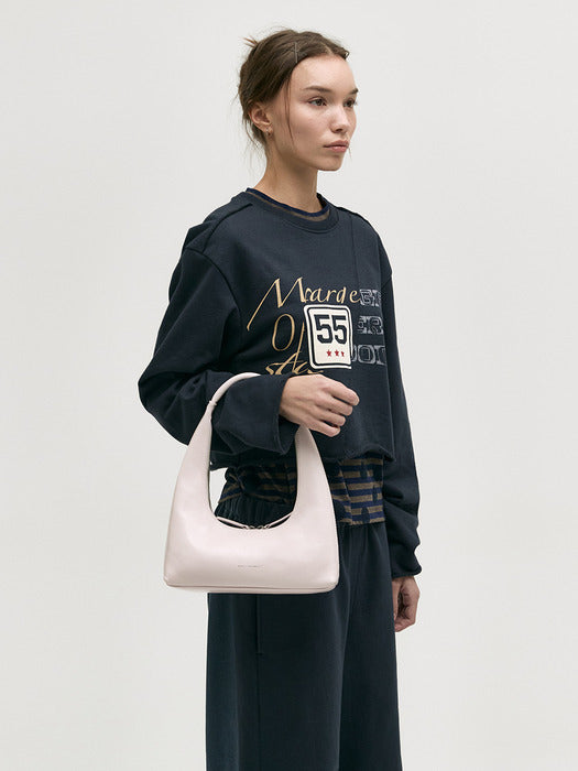 HOBO SHOULDER_pale pink glossy plain