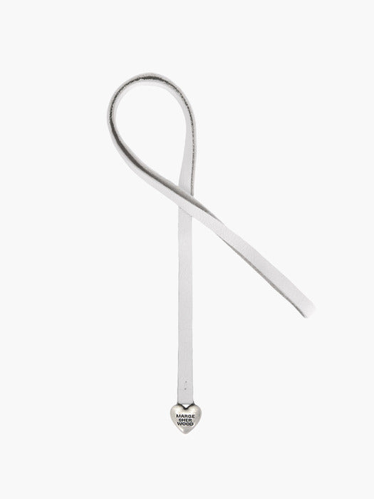 Margesherwood Heart Charm off white cracked