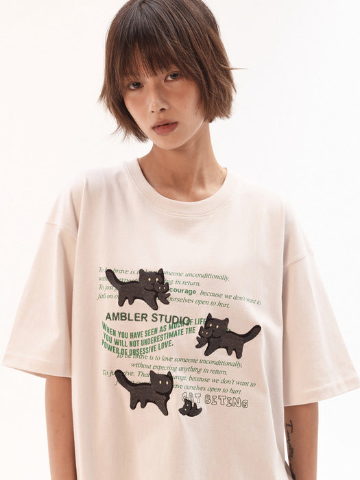 [ambler] The adventures of a cat T-Shirts AS1207 (Ivory)