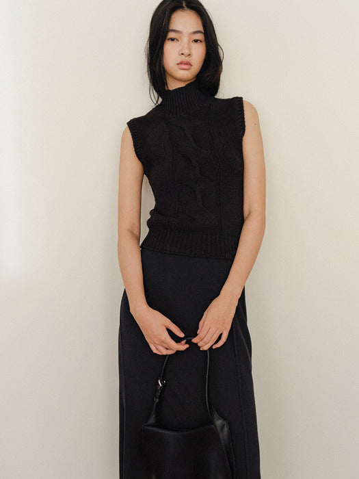 Kindersalmon Lucius Gored Skirt Black