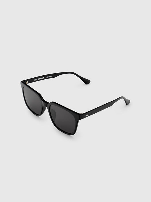 Sunglasses in black - Premium quality product image