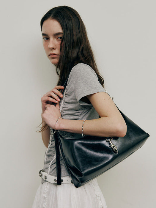 [raive] Hailey Small Shoulder in Black UA5SB075-10