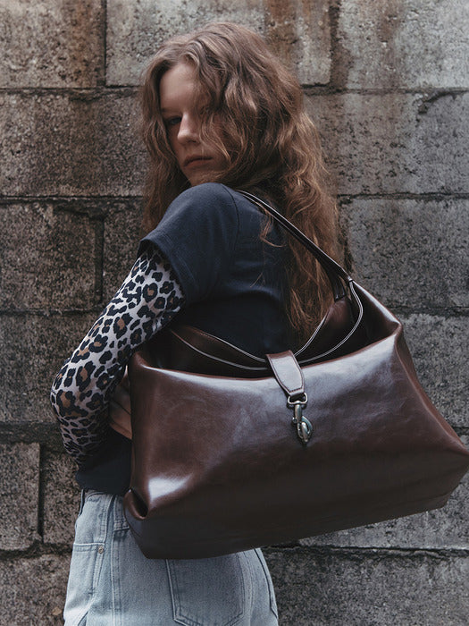 [raive] Hailey Large Shoulder in Brown UA5SB076-93