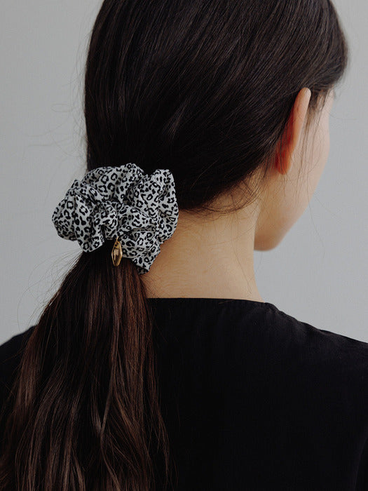 Mango Maniplease Rory Leopard Scrunchie