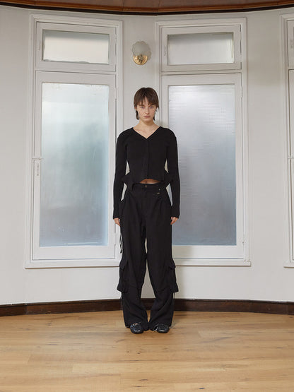 STRING POCKET WIDE CARGO PANTS IN BLACK
