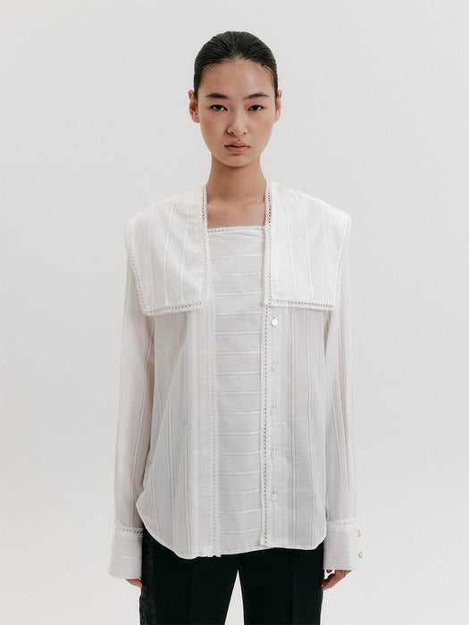 Eenk Big Collar Lace Blouse - White