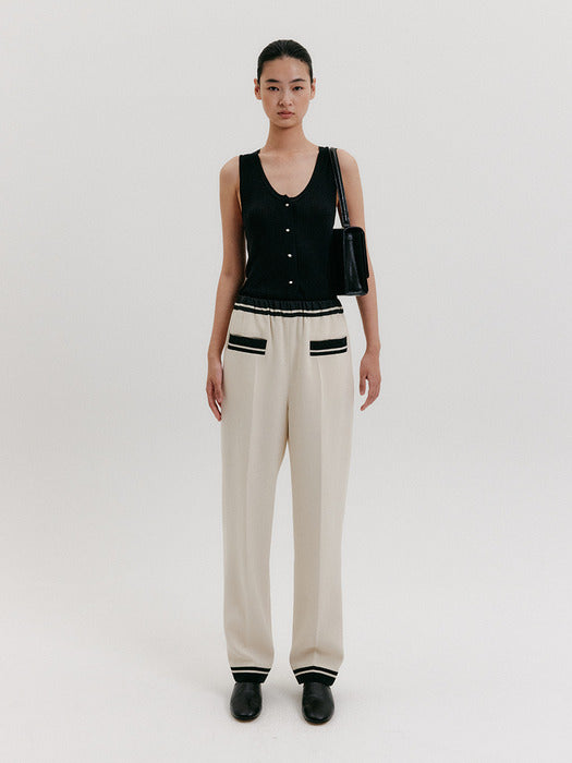 Eenk Contrast Straight Pants - Ivory