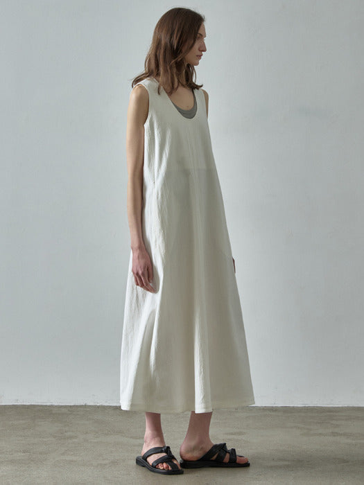 Facade Pattern U-Neck Sleeveless Dress white