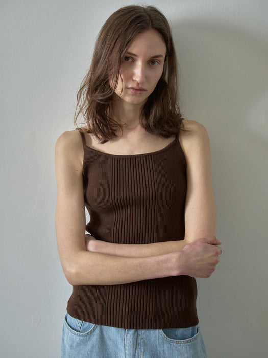 Facade Pattern Ribbed Knitwear Top