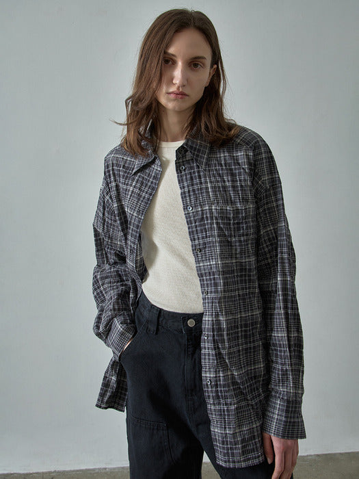 [facade pattern] Boyfriend Fit Check Shirt_black