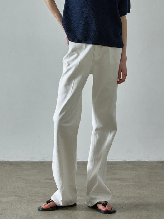 Facade Pattern Bootcut Denim clean white