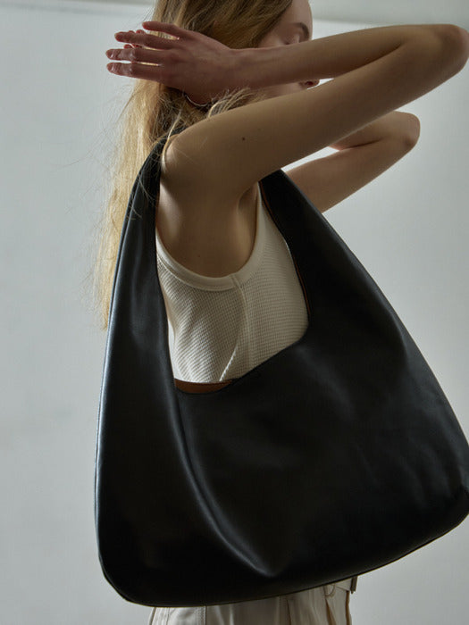 Facade Pattern East Bag black
