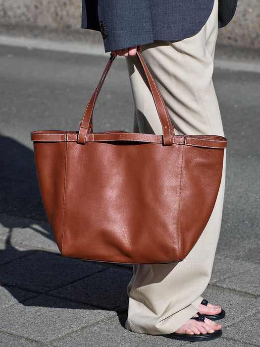 [facade pattern] Cognac Sallery Leather Back