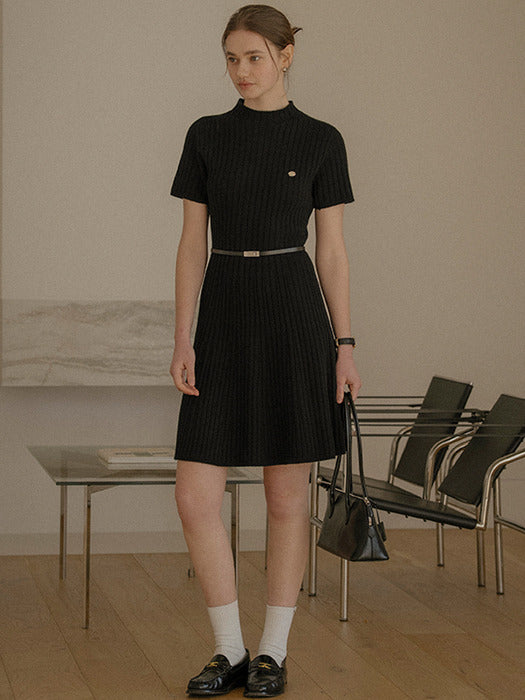 [TILLIDIE] Soft wool logo point slim knit dress_Black