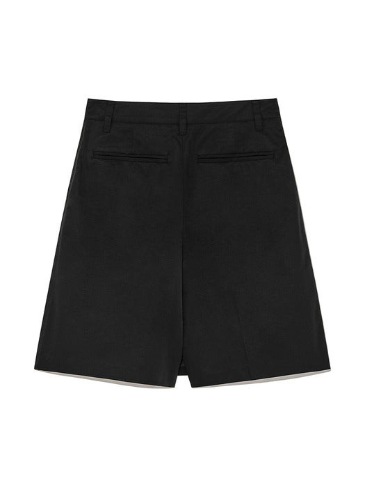BERMUDA WRAP SKIRT PANTS IN BLACK