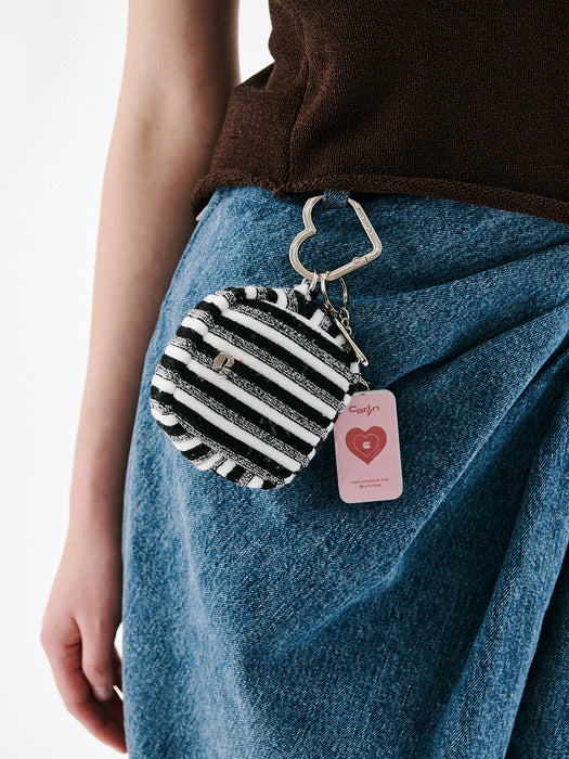 Carlyn Molly Pouch