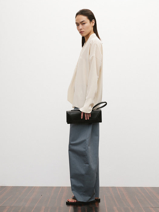 Clothing in beige - Premium quality product image