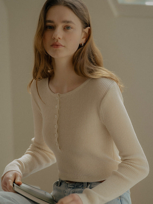 [TILLIDIE] Round neck curve Linen knit_Light beige