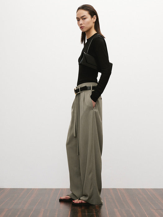 [recto] BELT DETAIL HIGH WAIST PANTS (DARK KHAKI)