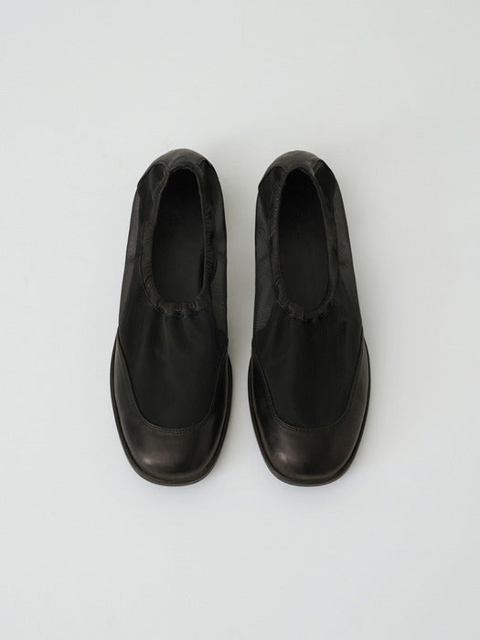 [moia] mesh square flat (black)