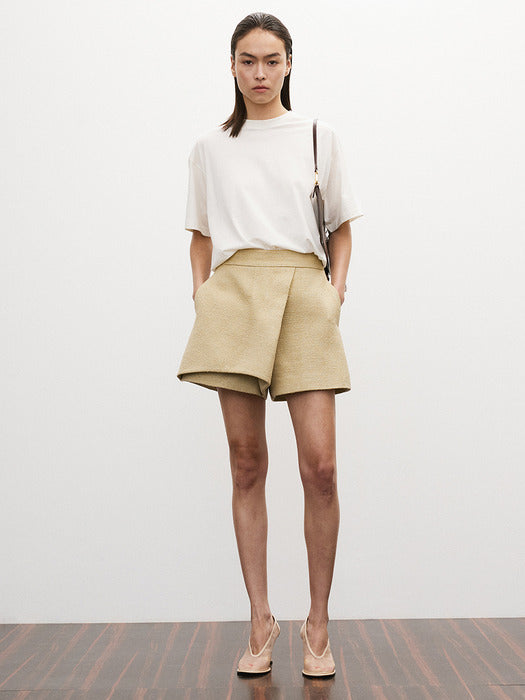 Clothing in beige - Premium quality product image
