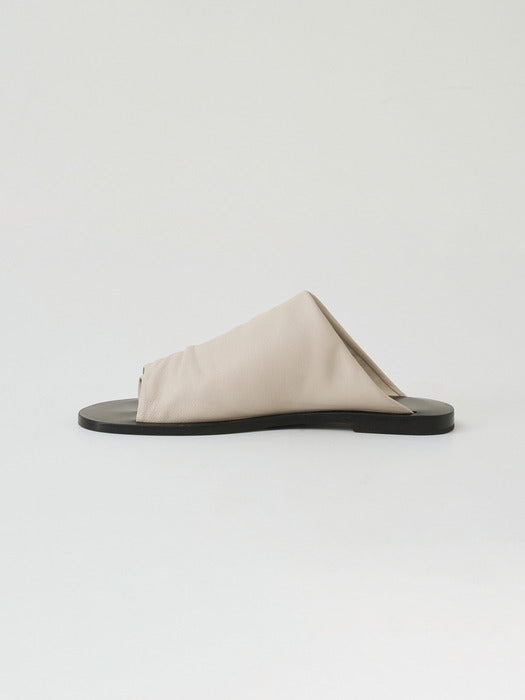 [moia] wrinkle mule (ivory)