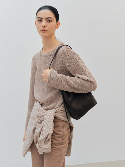 Clothing in beige - Premium quality product image