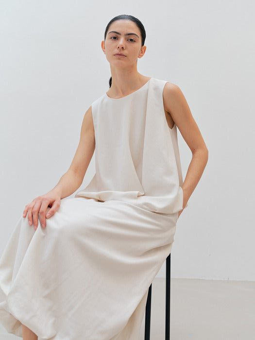 [moia] draped skirt (ivory)