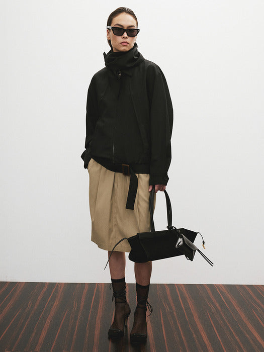 [recto] OCTOBER 1997 MEDIUM (BLACK)