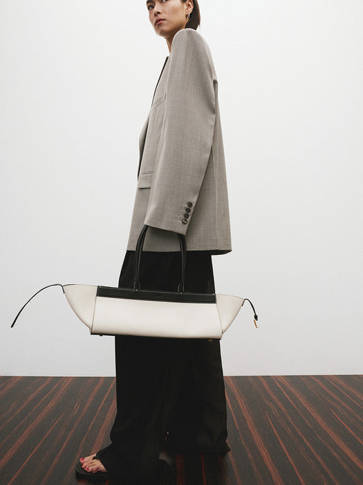 [recto] OCTOBER 1997 MEDIUM (CREAM)