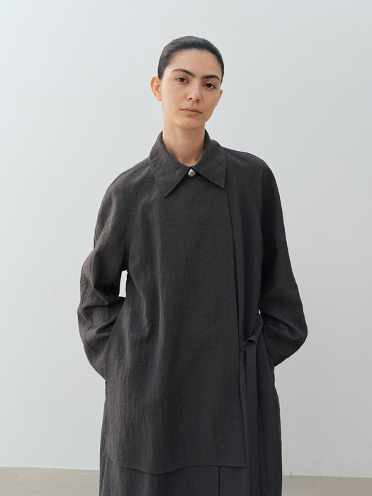 [moia] sheer flap coat (charcoal)