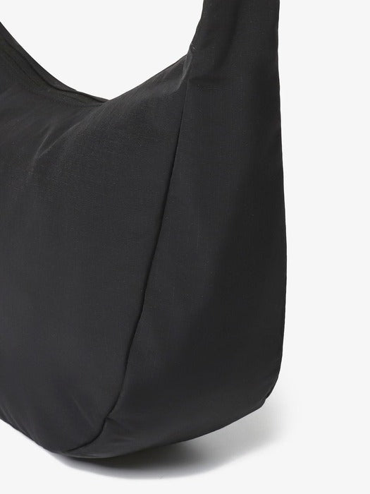 Half-Moon Hobo Crossbody Bag_FS3BCH1134X_BLK