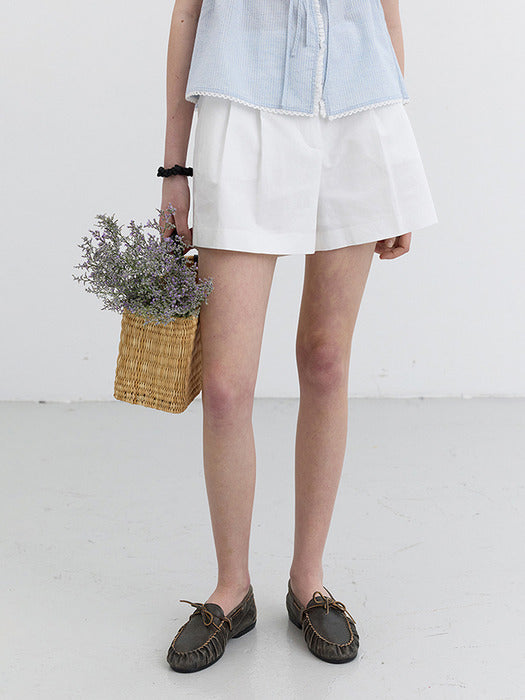 Dunst Double Pleated Cotton-Linen Shorts White