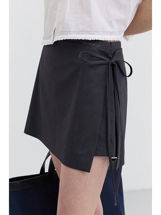 Dunst Mini Skirt Charcoal Grey