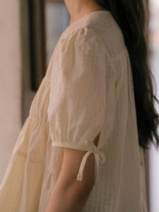 Tillidie Shirring puff blouse Butter