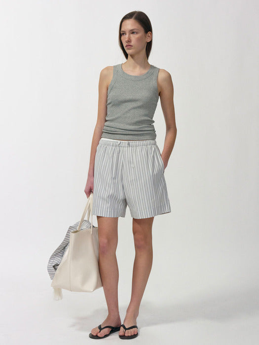 Nothing Written Yaphi short pants (Gray stripe)