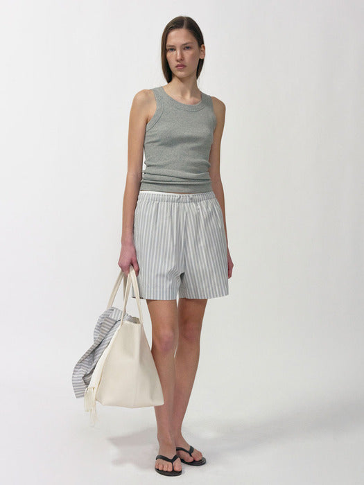 Nothing Written Yaphi short pants (Gray stripe)