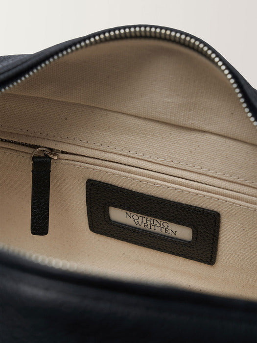 Pocket tote leather bag (Black)