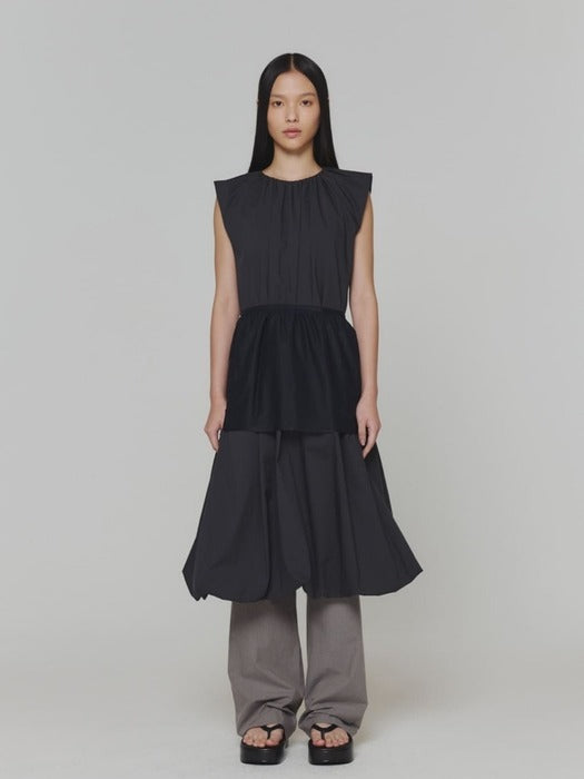 [amomento] COTTON VOLUME SHIRRING DRESS_CHARCOAL