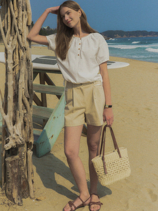 Tillidie Classic short pants Beige